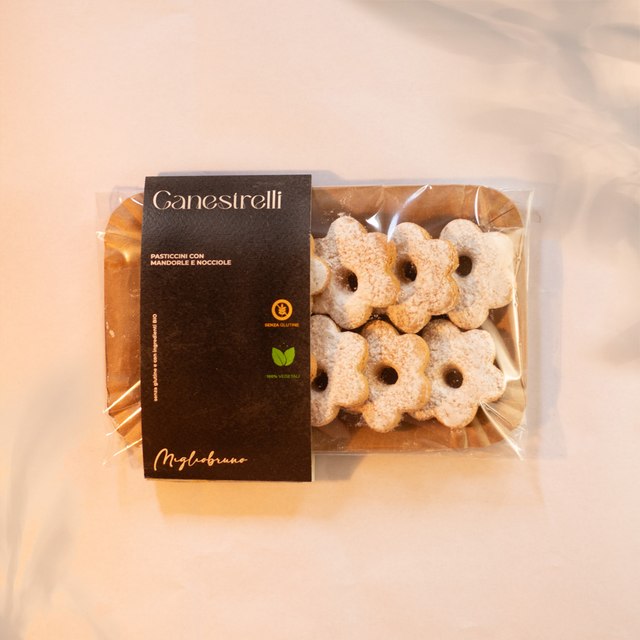 Canestrelli <h6>Pasticcini con mandorle e nocciole</h6>