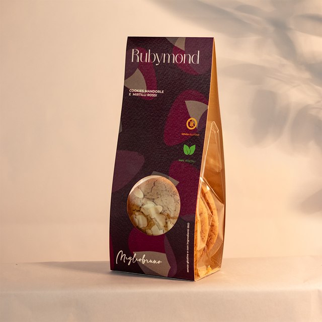 Rubymond <h6>Cookies mandorle e mirtilli rossi</h6>