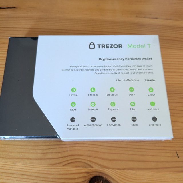 Trezor Model T