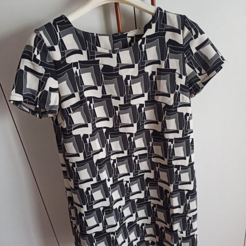 Vestito geometrico ◼️◻️