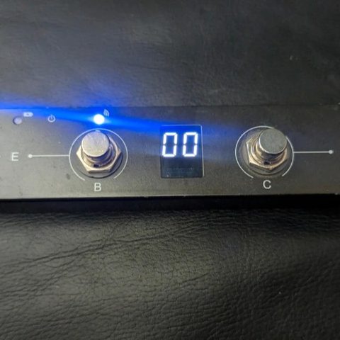 M-VAVE Chocolate Controller MIDI Wireless Bluetooth Pedaliera 4 Switch