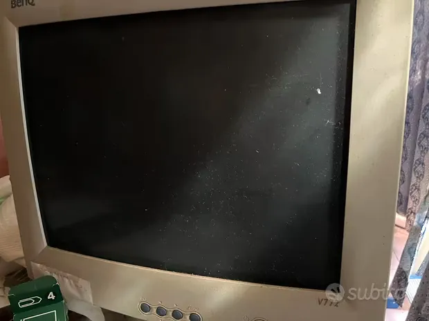 Monitor BenQ V772 - 17"