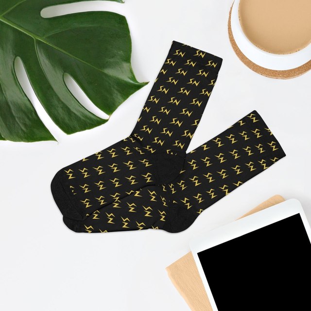 💛🖤 SN icon Black Recycled Poly Socks — One size